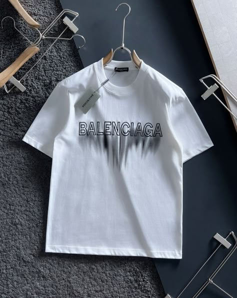 Balenciaga Tshirt Men, Emotion Board, Balenciaga Tshirt, Balenciaga T Shirt, Hype Clothing, Gallery Dept, Stylish Hoodies, Shirt Design Inspiration, Mens Casual Dress Outfits