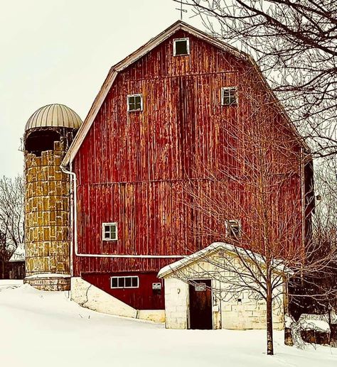 Old Barns Rustic, Peter Batchelder, Red Barn Photos, Red Barn Painting, Farm Scenery, Tractor Barn, Barn Layout, Watercolor Barns, October Challenge