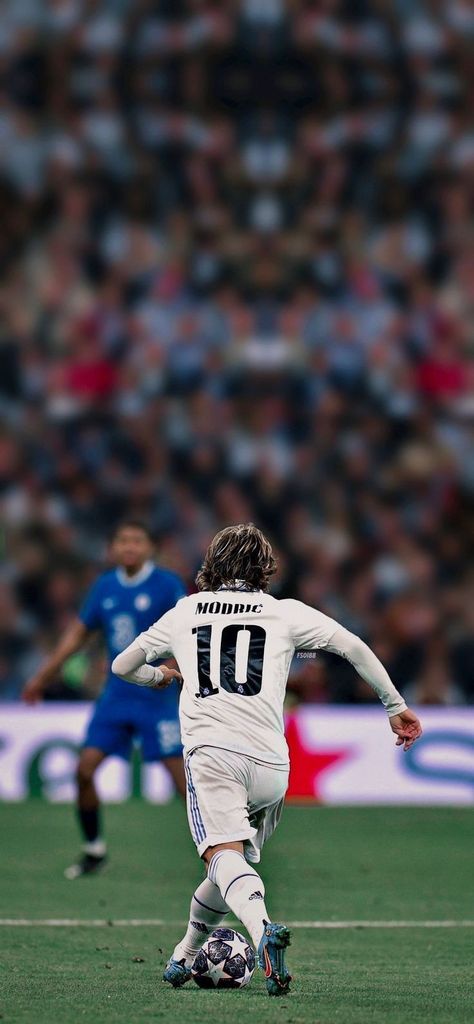 Luka Modric Wallpaper, Modric Wallpapers, Wallpaper Real Madrid, Real Madrid 2022, Wallpaper Soccer, Cabrio Vw, Real Madrid Pictures, Real Madrid Photos, Real Madrid Football Club