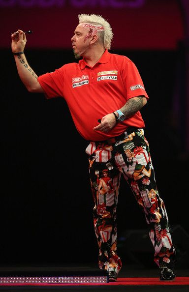 Peter Wright - 'Snakebite.' Peter Wright, Play Darts, Darts Game, Dart Shirts, Dart, Sports, T-shirt, Sweatshirts