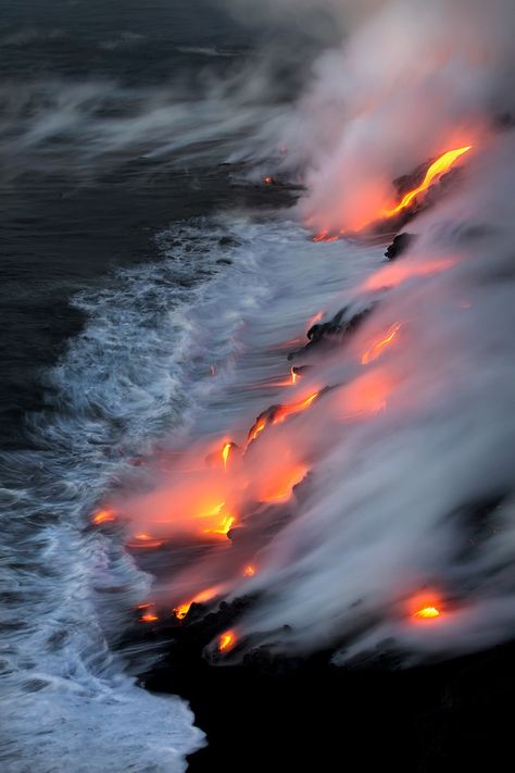 Travel Outdoors, Black Sand Beach, Hawaii Island, Cool Pictures Of Nature, Business Partner, Black Sand, Free Hd Wallpapers, Outdoor Art, Elements Of Art