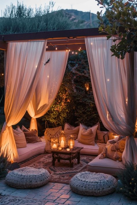 29 Boho Patio Ideas 12 Bohemian Outdoor Spaces, Boho Patio Ideas, Flowing Aesthetic, Dreamy Backyard, Patio Oasis, Bohemian Patio, Healing Center, Bohemian Outdoor, Boho Patio