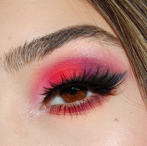 Sailor Mars Makeup, Mars Makeup, Sailor Mars Cosplay, Sailor Moon Makeup, Channel Makeup, Red Eyeshadow, Magic Eyes, Crazy Makeup, Sailor Mars