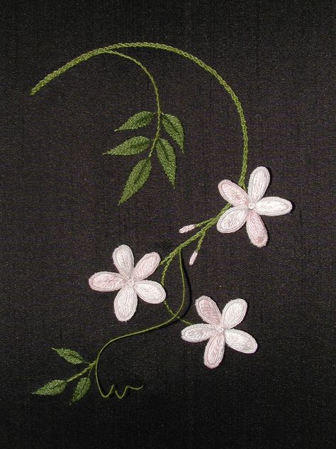 Embroidery Jasmine Flower, Jasmine Flower Embroidery, Clematis Embroidery, Stumpwork Embroidery Patterns, Jasmine Embroidery, Diy Embroidery Flowers, Stumpwork Embroidery, Towel Embroidery Designs, Embroidery Scarf