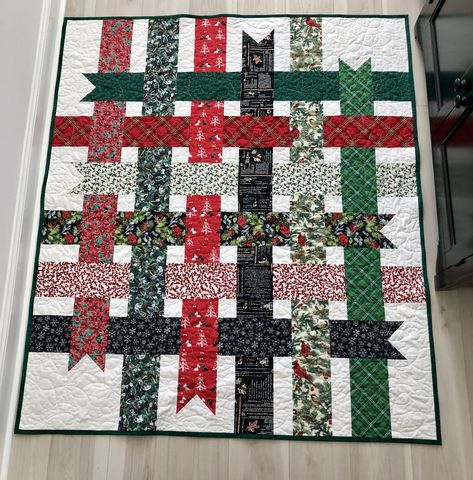 Christmas Quilts Jelly Roll, Ribbon Box Quilt Pattern Free, Christmas Present Quilt Pattern, Christmas Jelly Roll Quilt Patterns Free, Scrappy Christmas Quilt Patterns Free, Christmas Scrap Quilt Ideas, Free Christmas Quilt Blocks, Ribbon Quilt Pattern Free, Christmas Jelly Roll Quilt Patterns