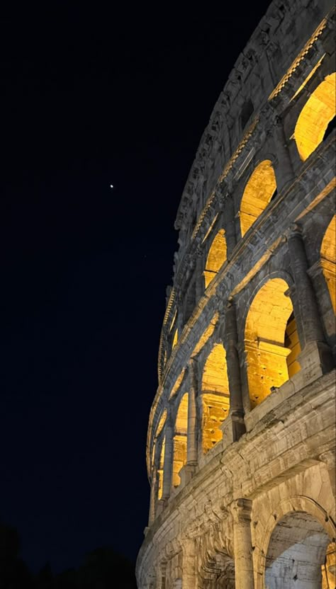 European Summer Aesthetic, Italy Street, Italian Aesthetic, Star Night, Italy Aesthetic, Dream Travel Destinations, Italian Summer, European Summer, City Aesthetic