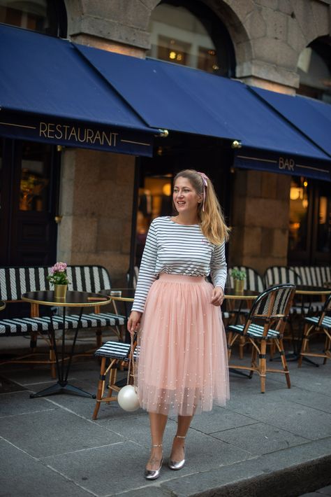 porte jupe tutu French Girls, Carrie Bradshaw, Look Fashion, Fashion Blog, Tulle Skirt, Porter, Blogger, Ootd, Pink