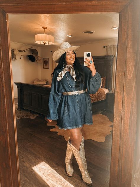 Brianna Purvis's Amazon Page Barnyard Outfit Women, Jean Dress Western Outfit, Cow Girl Outfits Ideas Black Woman, Woman Rodeo Outfit, Rodeo Outfit Plus Size, Western Party Outfit Ideas, Country Concert Outfit Winter Plus Size, Western Concert Outfit Fall, Western Wedding Outfits Guest Classy