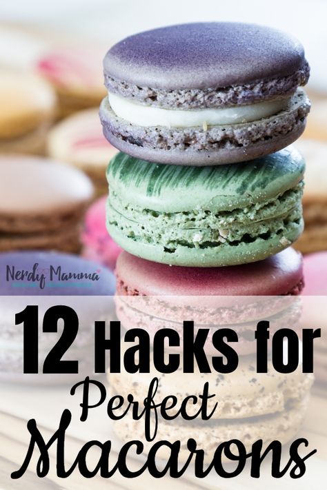 I was hopeless at making macaron cookies, but now that I have these 12 Hacks for Perfect Macarons, I am a cookie-making-machine! #nerdymammablog #macarons Perfect Macarons, French Macaroon Recipes, Kue Macaroon, Savory Cakes, Macaroon Cookies, Cookie Making, Macaron Flavors, Macaron Cookies, French Macaroons