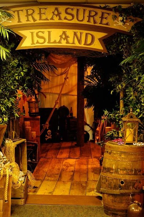 Treasure island theme Pirate Halloween Party, Pirate Props, Pirate Wedding, Island Party, Pirate Decor, Vbs Themes, Pirate Theme Party, Pirate Halloween, Metal Detectors