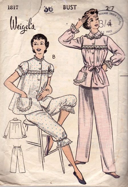 1950s Sleepwear, Babydoll Pajamas, Pajamas Pattern, Ladies Pyjamas, Retro Diy, Vintage Loungewear, Vintage Pajamas, Bed Jacket, Pajama Pattern