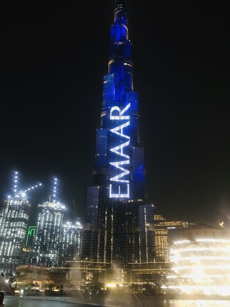 UAE 🇦🇪 Emaar burj khalifa dubai mall Emaar Dubai, Maybach Music, Khalifa Dubai, Photography Club, Dubai City, Dubai Mall, United Arab Emirates, Burj Khalifa, Dubai