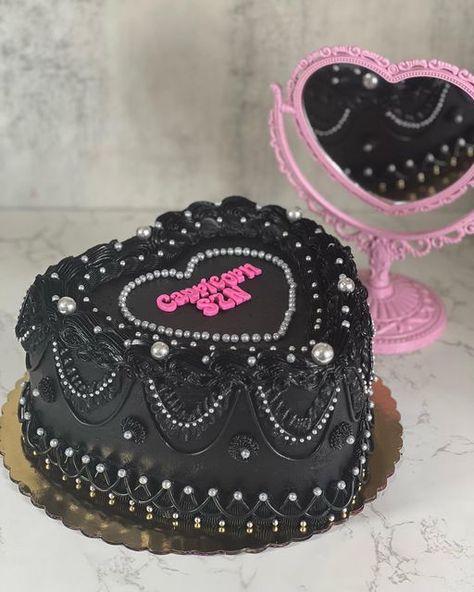 Blair on Instagram: "Studded goth punk rock disco Barbie cake of my dreams! 💖 🪩 featuring my new flavor options 🥁…..sweet almond cake & pistachio cream filling 🤌 As always…. Swipe right for glitter ✨ 🍰 . . . #vintagecake #lambethcake #blackcake #retrocake #cake #cakedecorating #cakesofinstagram #cakedesign #nyccakes" Punk Rock Birthday Cake, Punk Birthday Cake, Punk Rock Cake, Scorpio Cake Ideas, Scorpio Cake, Cake Pistachio, 21st Bday Cake, Disco Barbie, Cake Designs For Girl