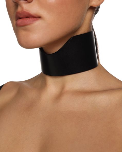 Anoeses choker "Hertha" Black – ANOESES Thigh Tat, Black Leather Choker, Leather Chokers, Leather Projects, Full Grain Leather, Choker, Black Leather, Take That, Leather