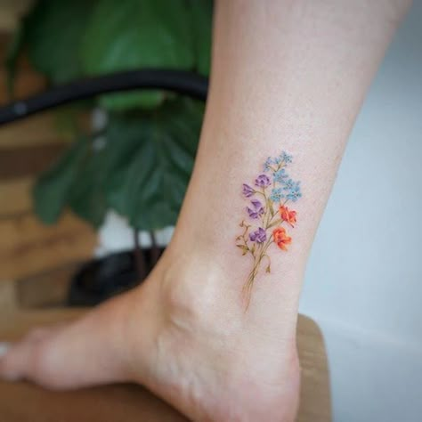 Posy tattoo by Tattooist G. NO. #TattooistGNO #GNO #GNOtattoo #fineline #pastel #watercolor #microtattoo #flower #posy Small Flower Tattoo, Pastel Tattoo, Succulent Tattoo, Tattoo Artists Near Me, Tattoo Ankle, Ankle Tattoo Designs, Model Tattoo, Muster Tattoos, Small Flower Tattoos