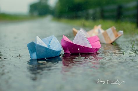 paper-boats-and-puddles Nature Photography Quotes, Paper Boats, Monsoon Rain, Rainy Day Aesthetic, Good Photo Editing Apps, Snap Streak Ideas Easy, Lake Photography, Instagram Creative Ideas, Cute Images For Dp