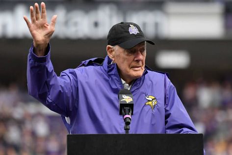 Bud Grant, legendary Vikings coach and Minnesota sports figure, dies at 95 - The Athletic Viking Pictures, Winnipeg Blue Bombers, Canadian Football League, Nfl Championships, Canadian Football, Minnesota Vikings Football, Vikings Football, Nfl Philadelphia Eagles, Football Hall Of Fame