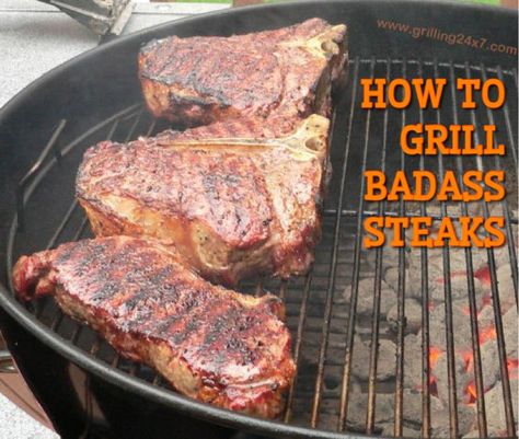 How long to grill a steak on a charcoal grill - The rule of threes - Grilling 24x7 Best Grilled Pork Chops, Pork Chop Recipes Grilled, Grilling The Perfect Steak, Grilled Ribeye Steak, Skirt Steak Recipes, Grilled Ribeye, Grilled Steak Recipes, T Bone Steak, Grilled Pork Chops