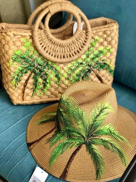 Boho Hand Painted Hats, Straw Beach Bags, Pola Topi, Sacs Tote Bags, Crocheted Bags, Handpainted Bags, Painted Hats, Painted Bags, Straw Beach Bag