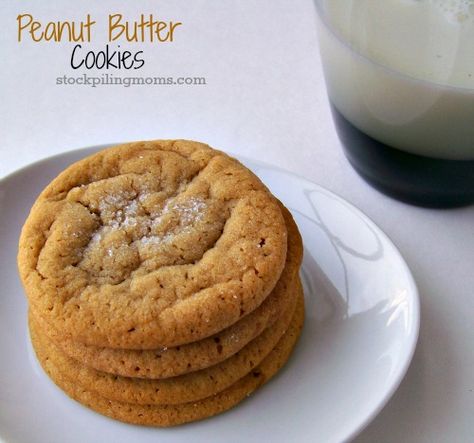 Peanut Butter Cookies 1 cup peanut butter, creamy or crunchy 1⅓ cups baking sugar replacement (recommended: Splenda) or you can use granulated sugar 1 egg 1 teasp... Low Calorie Cookies, Low Carb Cookie, Paula Deen Recipes, Thm Desserts, Low Carb Cookies, Low Carb Sweets, Paula Deen, Tea Cakes, Low Carb Desserts