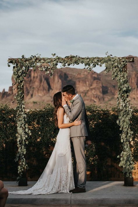 Color Palette Desert, First Kiss Picture, Wedding Kissing Games, Desert Details, First Kiss Wedding, Apache Junction Arizona, Arizona Desert Wedding, Wedding Shot List, Kiss Pictures