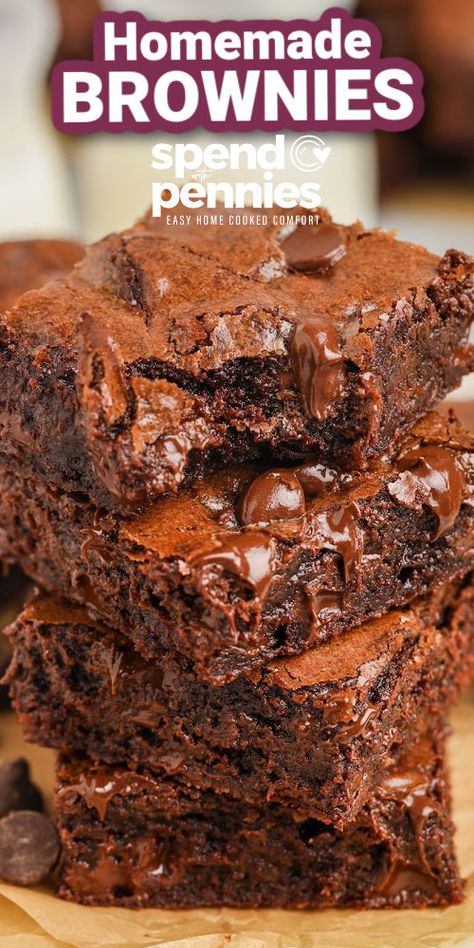 Chocolate Treats Easy, Moist Brownies, Best Brownie Recipe, Brownies Recipe Homemade, Spend With Pennies, Dessert Bar Recipe, Homemade Brownies, Best Brownies, Brownies Recipe