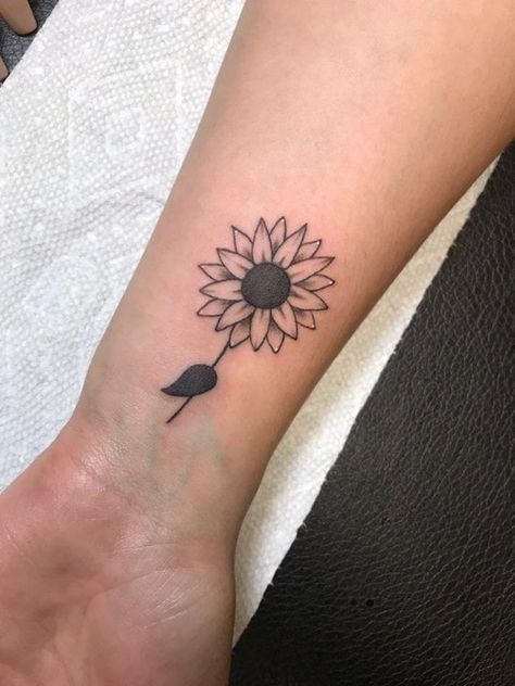 Daisy Flower Tattoo Designs, Theigh Tattoos, Daisy Flower Tattoo, Semi Colon Tattoo, Semicolon Tattoos, Sunflower Tattoo Simple, Colon Tattoo, Daisy Flower Tattoos, Semicolon Project