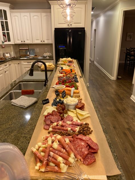 Costco Grazing Board, Charcuterie Board Island Ideas, Charcuterie Board On Parchment Paper, Charcuterie Island Ideas, Charcuterie On Island, Charcuterie On Parchment Paper, Large Charcuterie Board On Island, Charcuterie Board Parchment Paper, Charcuterie Board On Paper