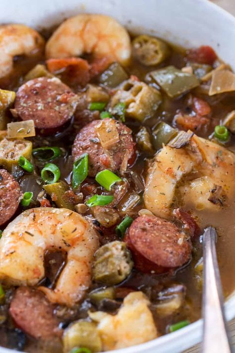 This authentic Creole Gumbo is a hearty mix of creole spices, shrimp, sausage, and vegetables. What makes this old-fashioned seafood gumbo stew special is okra instead of roux. Gumbo Roux Recipe, Sausage And Shrimp Gumbo, Crawfish Etoufee Recipe, Etoufee Recipe, Gumbo Roux, Crawfish Etoufee, Creole Seafood Gumbo, Roux Recipe, Gumbo Recipe Easy