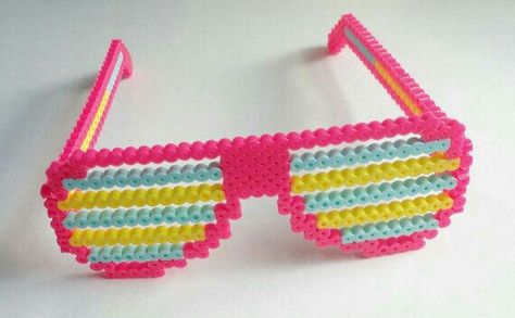 Shutter Shades, Kandi Perler, Pixel Beads, 3d Perler Bead, Hello Kitty Crafts, Kandi Ideas, Perler Art, Perler Bead Templates, Perler Bead Crafts