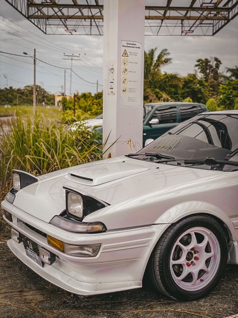 #toyotaclassiccars #toyota #ae92trueno #corolla #corollalife #wedssporttc05 #jdm #jdmculture #jdmcars #jdmlifestyle #jdmnation #speedhunters #trueno #japanesestyle Ae92 Corolla Jdm, Ae92 Trueno, Toyota Ae92, Toyota Sprinter, Old School Cars, Ae86, Retro Cars, Whips, Toyota Corolla