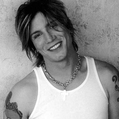 John Rzeznik - lead singer goo goo dolls - GuitarParty.com 80s Hair Bands, Goo Goo Dolls, Sing To Me, Celebrities Humor, Last Fm, My Favorite Music, Lead Singer, Music Is Life, Cool Bands