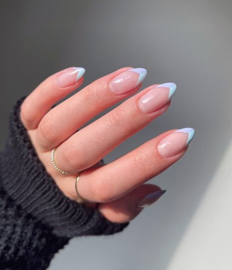 All Posts • Instagram Narrow Nails Shape, French Tip Nail Art, French Tip Nail Designs, Minimal Nails, Trendy Nail, Oval Nails, Pastel Nails, Minimalist Nails, Dream Nails