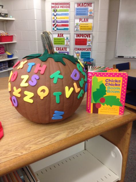 Classroom Pumpkin Decorating Contest, Book Pumpkin Decorating Contest, Book Fair Pumpkin, Pumpkin Parade Book Characters, Pumpkin Decorating Based On Books, Book Character Pumpkins For Kids Easy, Book Themed Pumpkins For Kids, Pumpkin Based On Book Characters, Childrens Book Pumpkin Decorating