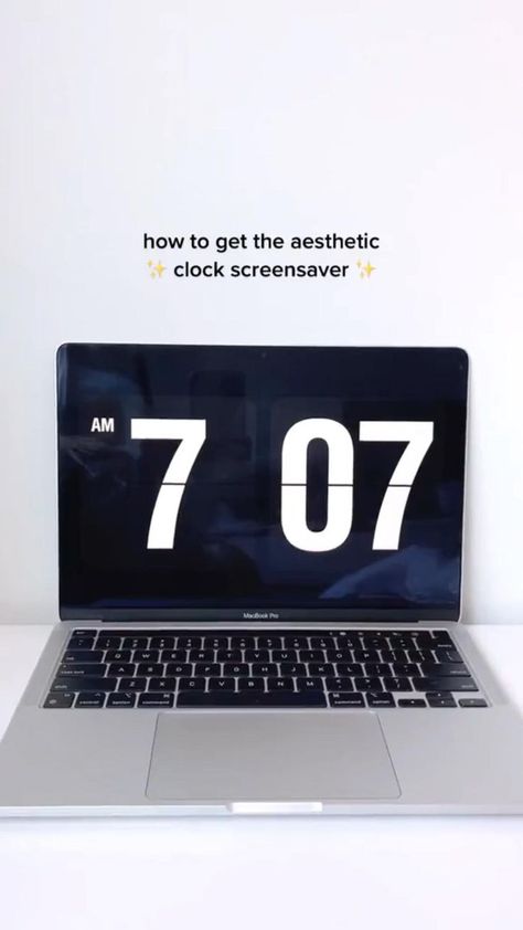 Screensaver Macbook, School Life Hacks, Clock Screensaver, Hacks For School, Macbook Hacks, Aesthetic Clock, College Student Hacks, Ipad Essentials, Exam Study Tips