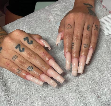 Small Dope Tattoos, Girl Finger Tattoos, Uv Tattoo, Finger Tats, Hand And Finger Tattoos, Cute Hand Tattoos, Pretty Hand Tattoos, Hand Tats, Football Illustration