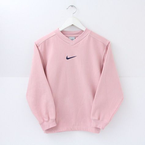 Pink Lifestyle, Nike Pro Women, Casual Preppy Outfits, Cute Everyday Outfits, Nike Outfits, Teen Fashion Outfits, Preppy Outfits, Dream Clothes, Casual Fits