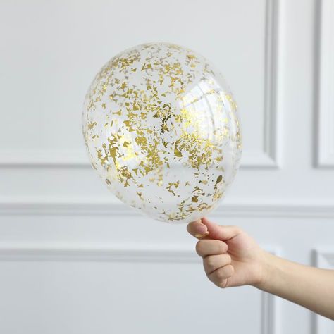 Transparent Balloons Check more at https://welldecoration.com/product/10pcs-lot-clear-balloons-gold-star-foil-confetti-transparent-balloons-happy-birthday-baby-shower-wedding-party-decorations/ Luxury Engagement Party, Blowing Up Balloons, Transparent Balloons, Clear Balloons, Christmas Offers, Gold Confetti Balloons, Happy Birthday Baby, Balloons Party, Gold Luxury