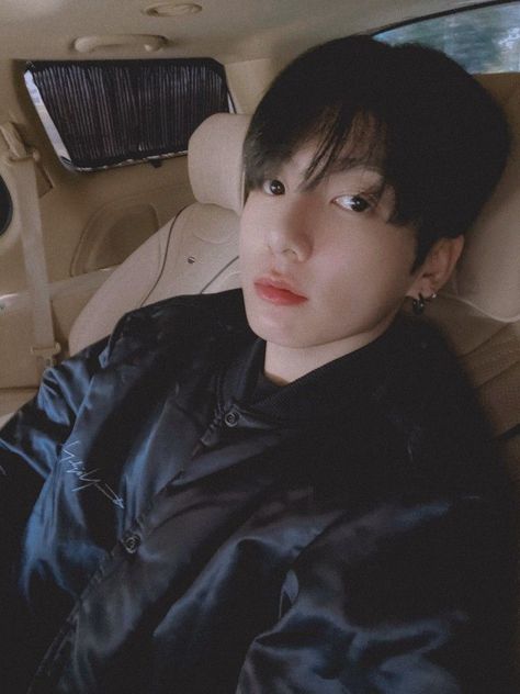 #wattpad #fanfiction "Jungkook sat up, feeling something wet on his face dripping down. He touched his face and looked at his hand, it was crimson red. Blood." Requests are CLOSED Please read the warnings at the beginning because I don't want anybody to get triggered. If you requested something, please (I'm begging yo... Fanfiction, The Story, Books Wattpad, Wattpad, Books, Black