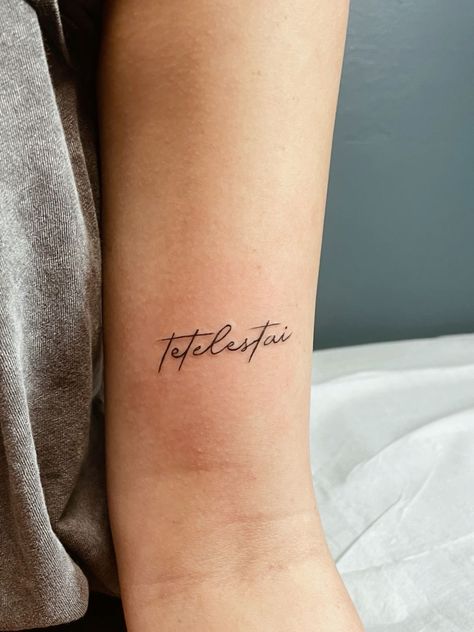 Teletestai Tattoo, Tattoo Ideas Female Small Christian, Christian Mini Tattoos, Tetalistai Tattoo, Tetelestai Tattoo Fonts, Christian Family Tattoo Ideas, Christian One Word Tattoos, Christian Minimal Tattoo, Faith Fine Line Tattoo