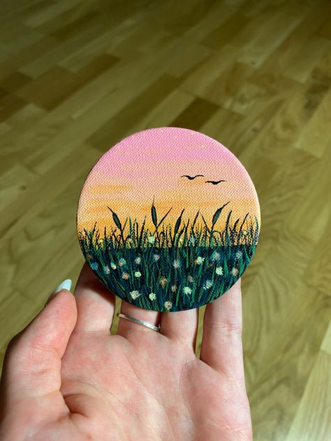 Magnet Painting Ideas, Magnet Painting, Hexagon Canvas, Painting Parties, Paper Art Design, Stone Art Painting, Small Canvas Paintings, Wooden Keychain, Astrological Signs