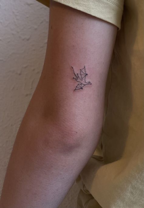 Dragon Stamp Tattoo, Dragon Tiny Tattoo, Cute Dragon Tattoos, Little Dragon Tattoo, Fine Line Dragon Tattoo, Tiny Dragon Tattoo, Simple Dragon Tattoo, Cute Dragon Tattoo, Small Dragon Tattoos