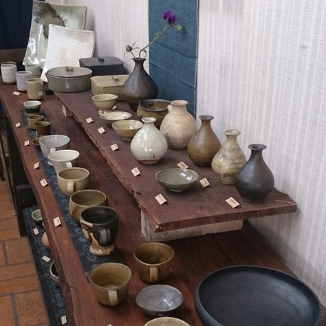 Japanese Vendor Booth, Ceramics Display Booth, Pottery Vendor Display, Ceramic Booth Display, Pottery Market Display, Ceramics Display, Pottery Booth Display, Collapsible Shelf, Art Display Panels