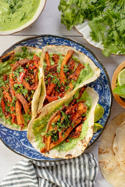 Sweet Potato Soyrizo Tacos Soyrizo Tacos, Vegan Dairy Free Recipes, Plant Based Dinners, Low Fat Meals, Sweet Potato Tacos, Vegan Mexican Recipes, Pickled Cabbage, Mexican Dish, My Recipe Book