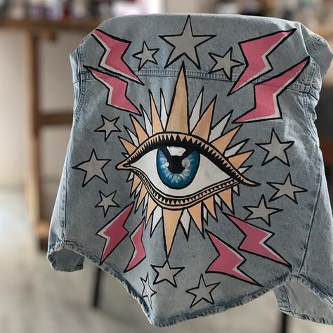 CharliesArtFactory - Etsy Türkiye Painted Jacket Aesthetic, Evil Eye Jacket, Evil Eye Denim Jacket, Eye Jacket, Hand Painted Denim, Personalized Jacket, Custom Denim Jacket, Hand Painted Denim Jacket, Style Birthday