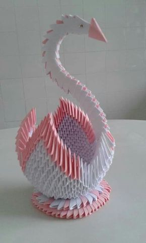 3d Origami Swan, Budget Diy Home Decor, Paper Folding Crafts, Origami Swan, Origami And Quilling, Origami Patterns, Instruções Origami, Origami Paper Art, Modular Origami