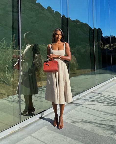 5 Classic Outfits Everyone Will Wear This Summer | Who What Wear Jasmine Tookes Style, Jasmin Tookes, Classic Summer Outfits, Jasmine Tookes, Looks Street Style, Up Girl, Elegant Outfit, Who What Wear, Fashion Classy