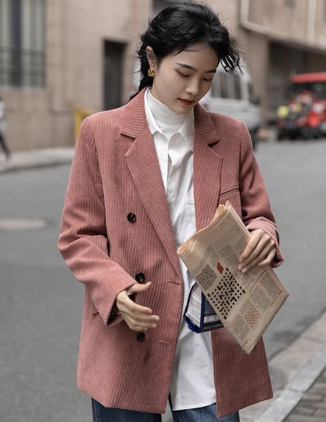 Pink Corduroy Jacket Outfit, Pink Jacket Outfit Aesthetic, Dusty Pink Outfits, Jacket Outfit Aesthetic, Corduroy Jacket Outfit, Pink Coat Outfit, Pink Jacket Outfit, Aesthetics Clothes, Dreamy Clothes