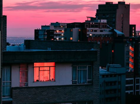 City Disney Instagram, Early Mornings, Landscape Illustration, City Aesthetic, Johannesburg, Photo Instagram, Apartment Building, Metropolis, The Sun