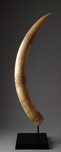 Edo Aru Erha Tusk, Nigeria Sea Altar, S23 Wallpaper, Elephant Tusk, Benin Kingdom, African Art Design, Ivory Trade, Ancient Africa, Global Home, Bone Carving